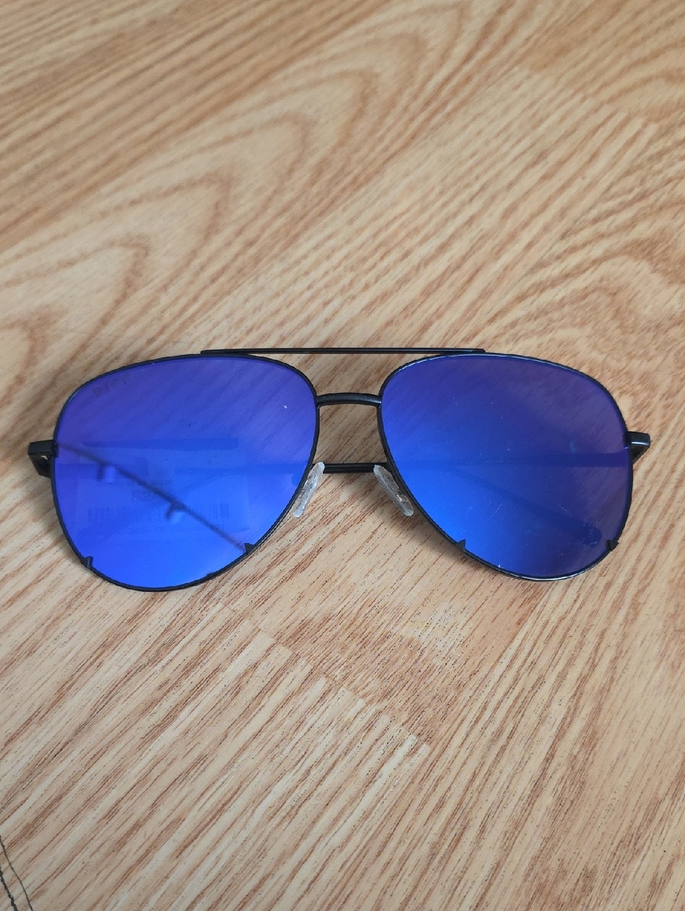 LT DIFF Blue Aviator Style Sunglasses